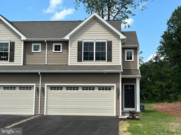 211 SAGE BLVD, Middletown, PA 17057