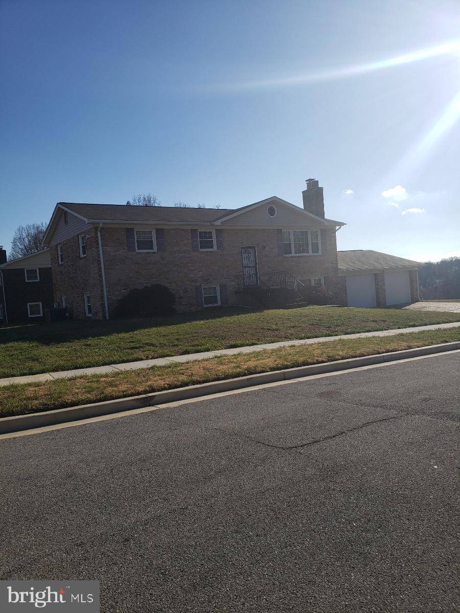 Clinton, MD 20735,2311 NORRIS WAY