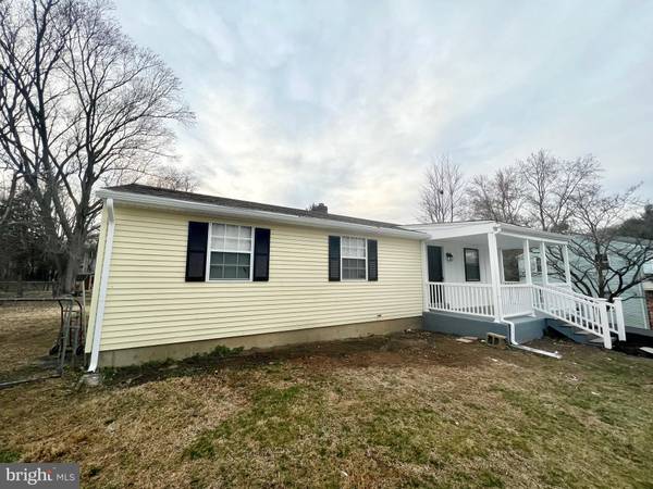 3512 SPRINGMILL RD, Boothwyn, PA 19061