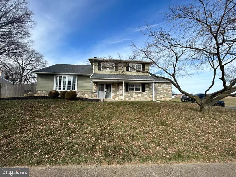 517 INDIANOLA RD, Fairless Hills, PA 19030