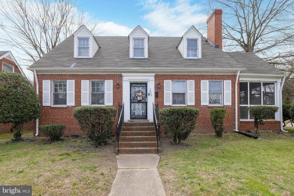 2824 MIDLOTHIAN TPKE, Richmond, VA 23224