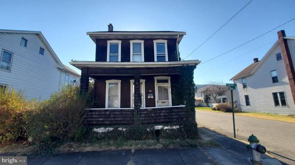 300 N 2ND ST, Lykens, PA 17048