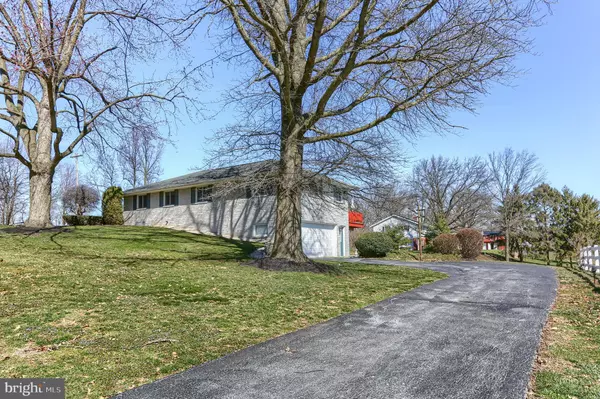 Elizabethtown, PA 17022,1208 RIDGE RD