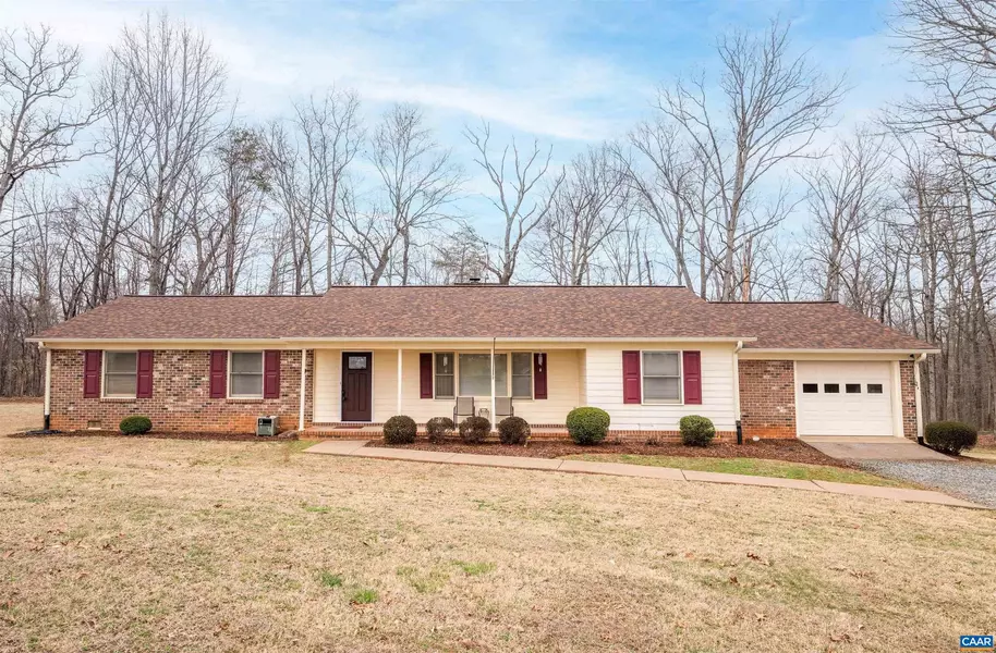 1590 QUIET ACRES LN, Charlottesville, VA 22911