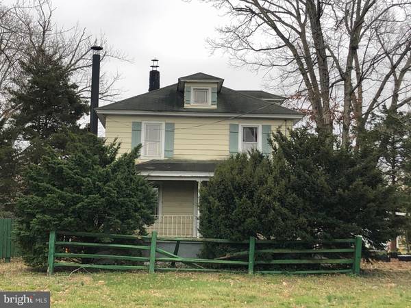 2075 S LINCOLN AVE, Vineland, NJ 08361