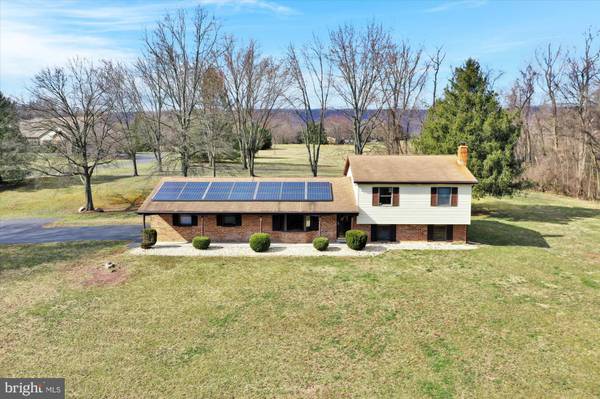 510 SCHRONEY LN, Dauphin, PA 17018