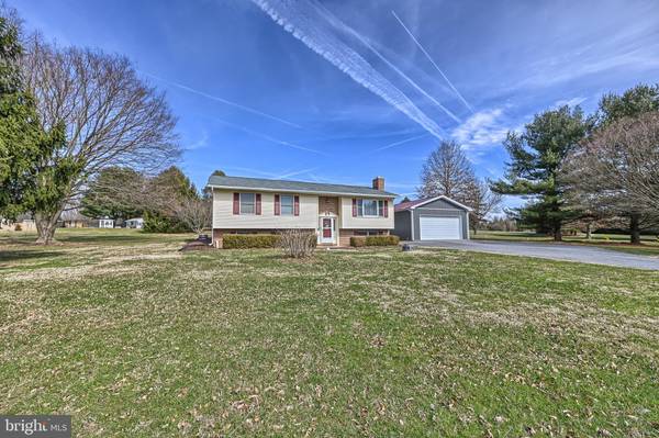 2024 CHAROLAIS CT, Finksburg, MD 21048