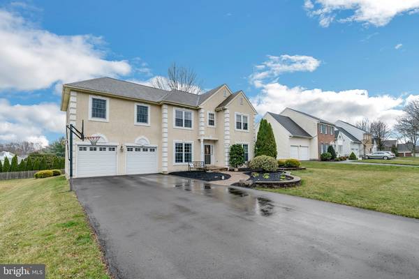 Hatboro, PA 19040,207 HIDDEN CREEK DR