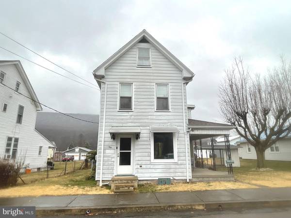 109 S 2ND ST, Lykens, PA 17048