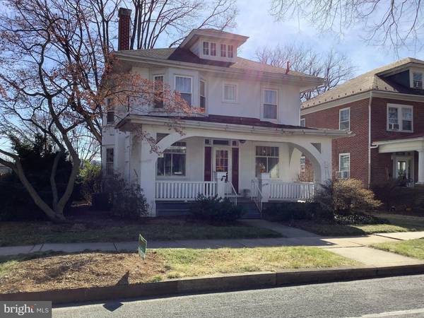 1536 DAUPHIN AV, Wyomissing, PA 19610