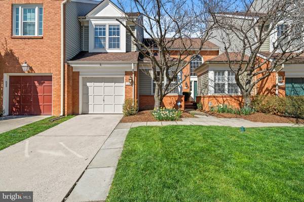 1796 DUFFIELD LN, Alexandria, VA 22307