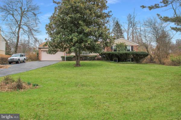 Lansdale, PA 19446,104 HEARTWOOD DR