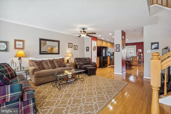 Woodbridge, VA 22192,12450 EVEREST PEAK LN