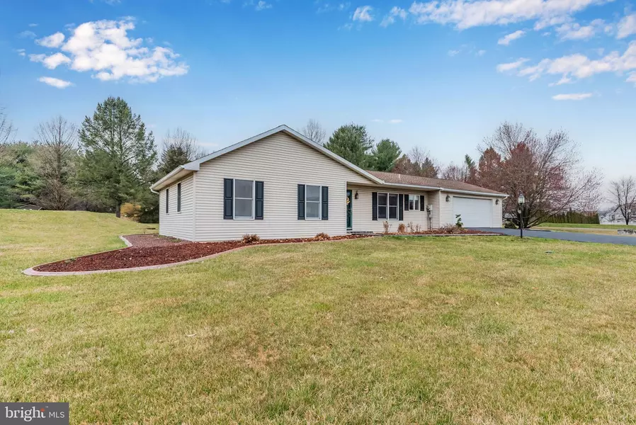 335 MULBERRY DR, Mechanicsburg, PA 17050