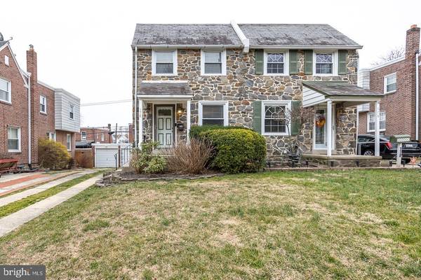 176 W MARSHALL RD, Lansdowne, PA 19050