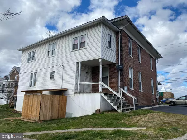 Petersburg, WV 26847,103 VIRGINIA AVE #1-5