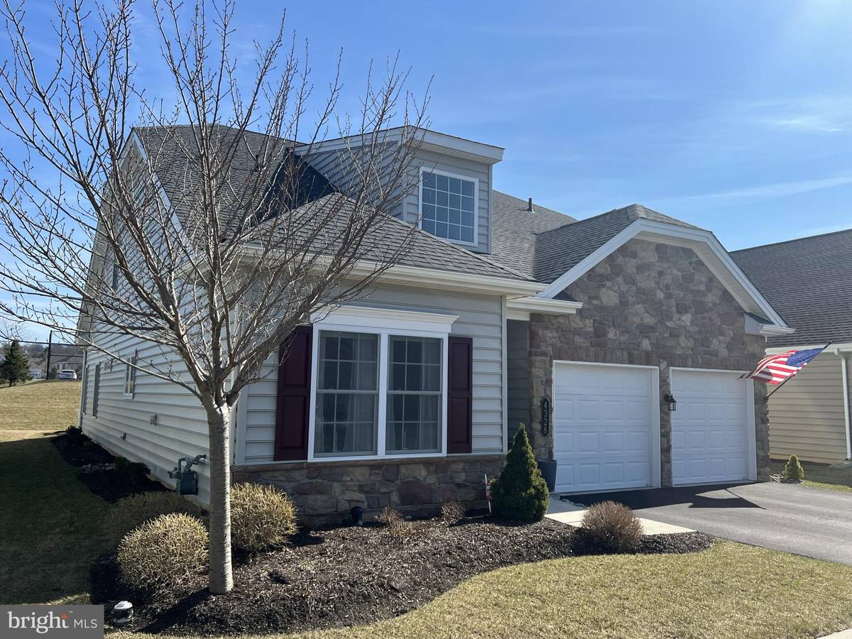 Center Valley, PA 18034,4328 COLONIAL LN