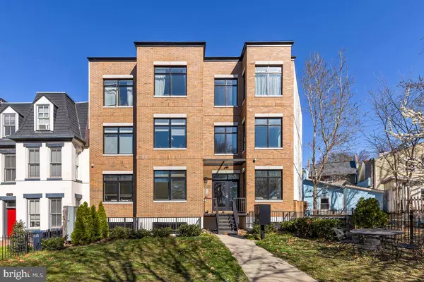 1220 POTOMAC AVE SE #1, Washington, DC 20003