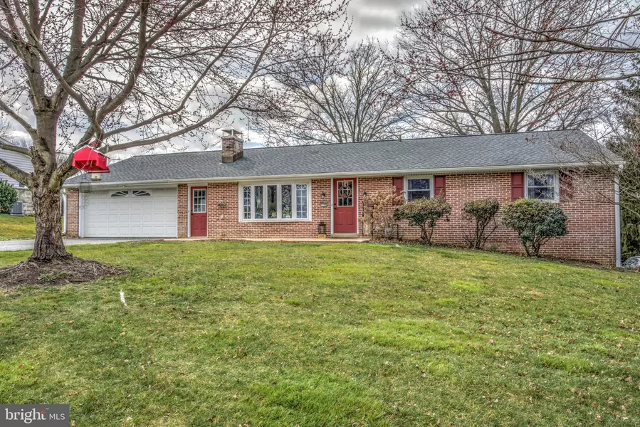 1706 HANS HERR DR, Willow Street, PA 17584