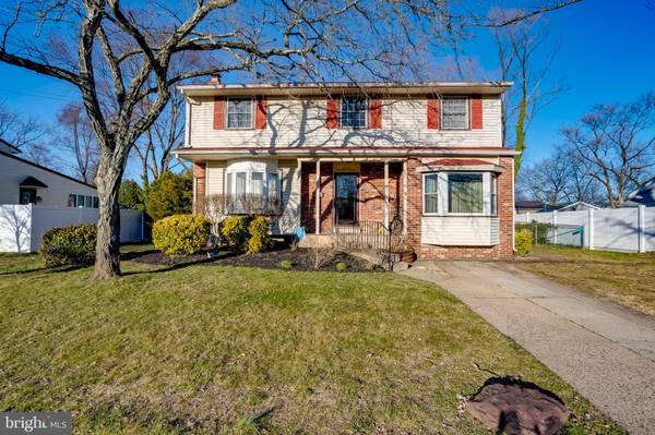 317 JUNIATA AVE, Delran, NJ 08075