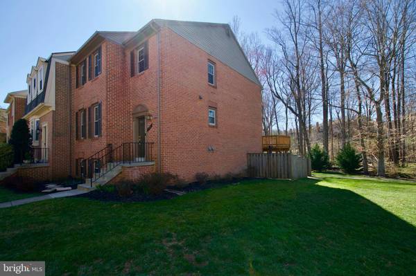 7700 SHOOTINGSTAR DR, Springfield, VA 22152