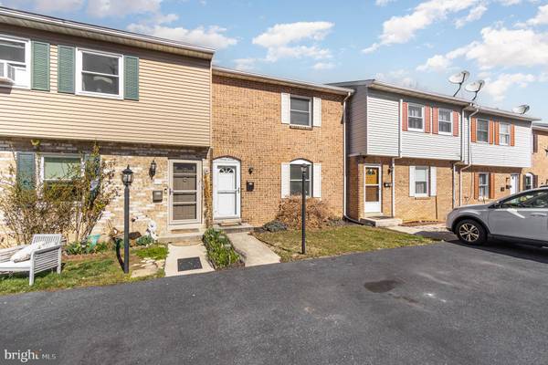 97 QUEEN AVE, Enola, PA 17025