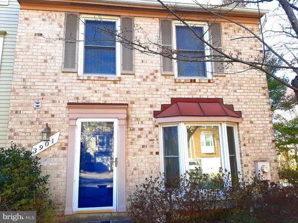 3901 EMBLEM COR, Bowie, MD 20716