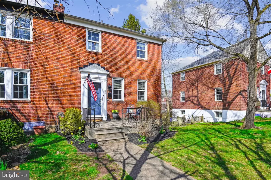 122 MURDOCK RD, Baltimore, MD 21212