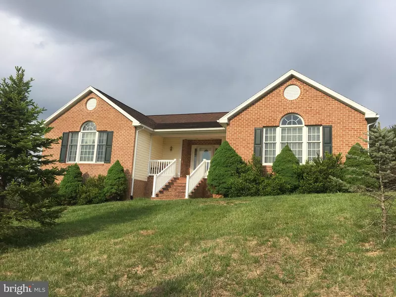 73 CEDAR CROSSING LN, Strasburg, VA 22657