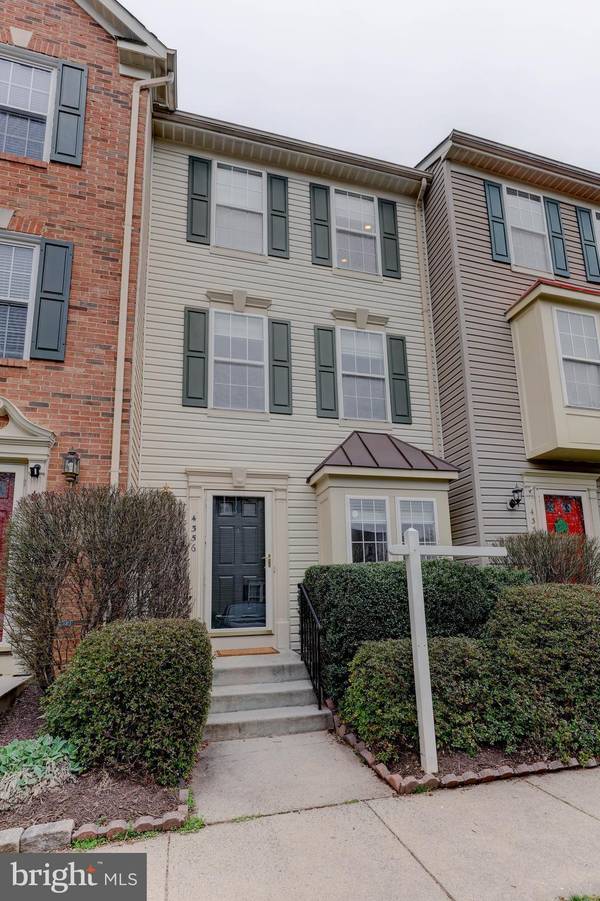 4356 SUTLER HILL SQ, Fairfax, VA 22033