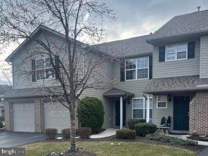 Hummelstown, PA 17036,102 HAWK CT