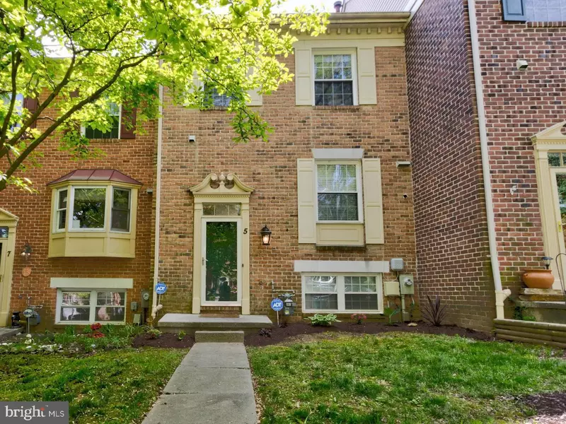 5 VALLEY RIDGE LOOP, Cockeysville, MD 21030