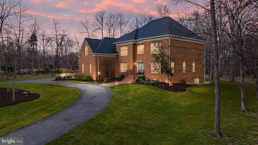 6487 TRILLIUM HOUSE LN, Centreville, VA 20120