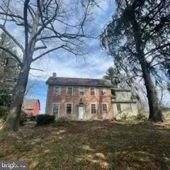 418 DOE RUN STATION RD, Coatesville, PA 19320