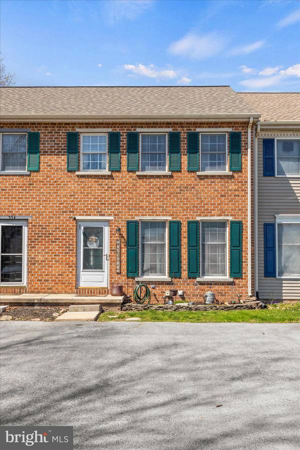 556 MOUNT GRETNA RD, Elizabethtown, PA 17022