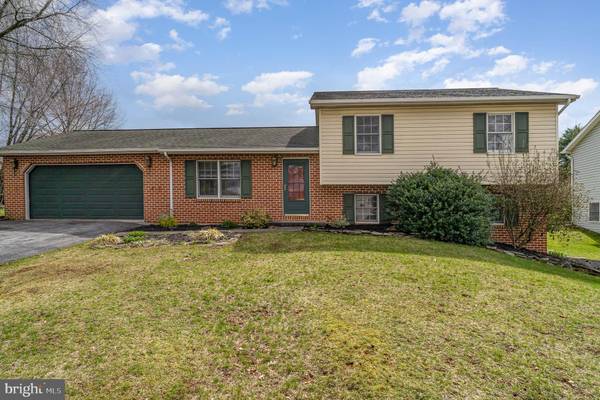 Lewisberry, PA 17339,101 ALFRED DR