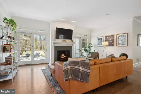 Pennington, NJ 08534,103 PIERSON DR