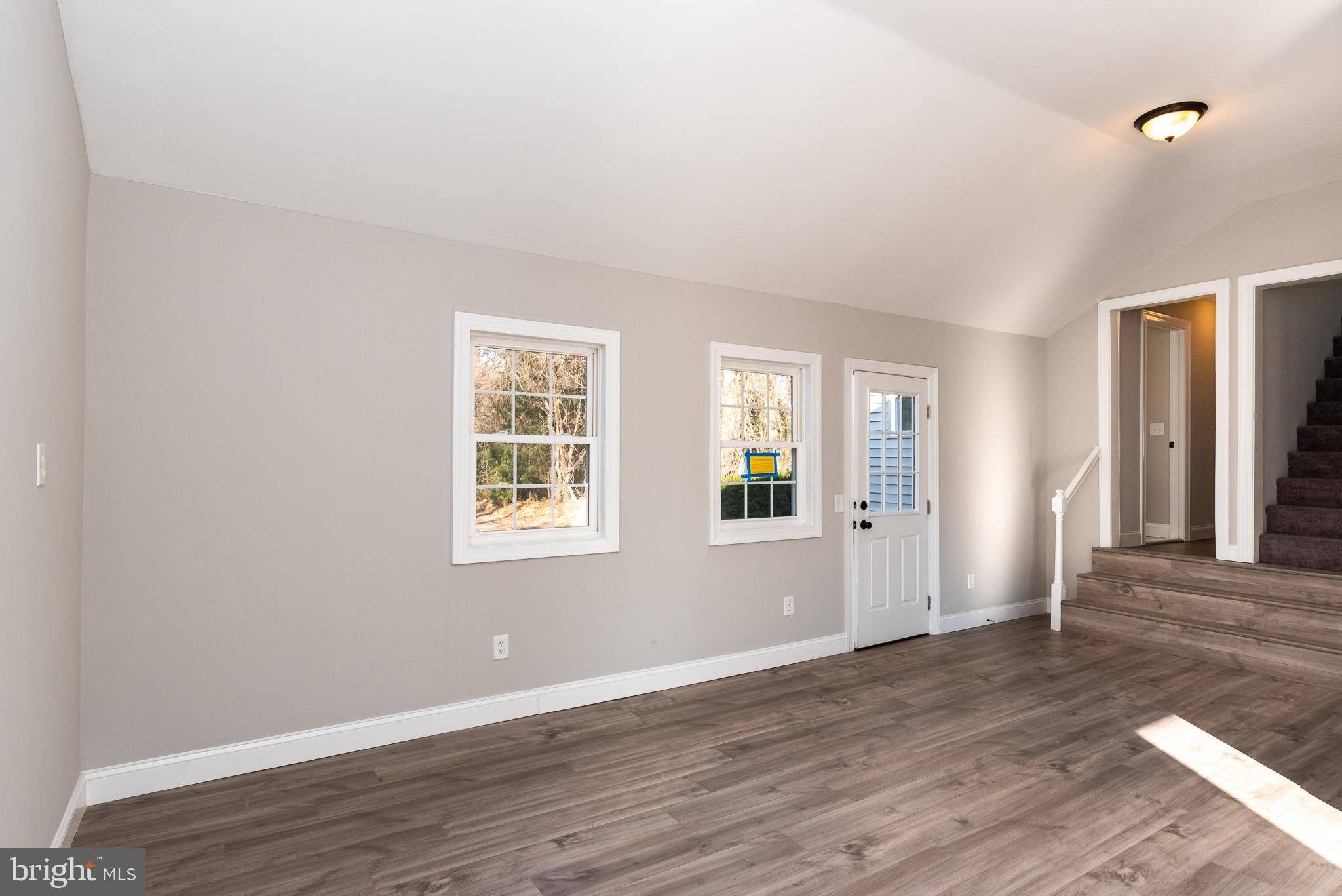 Brick, NJ 08723,16 HENDRY LN