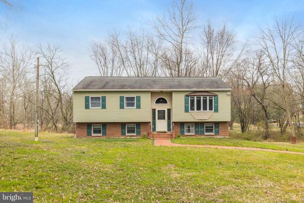 174 W BRANCH RD, Oxford, PA 19363