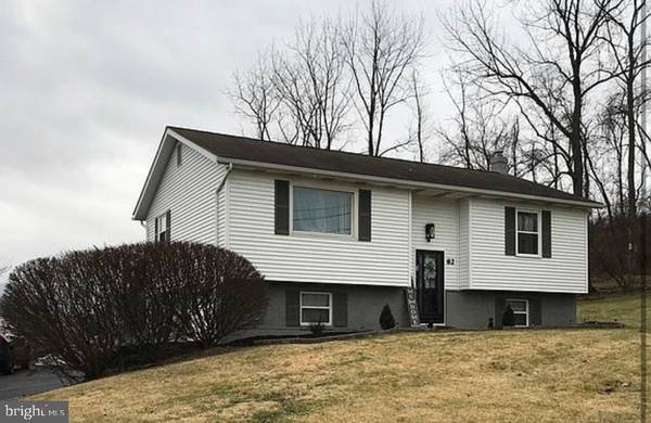 82 KRISTI, Lewistown, PA 17044