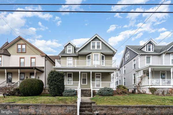 14 N 3RD ST, New Freedom, PA 17349