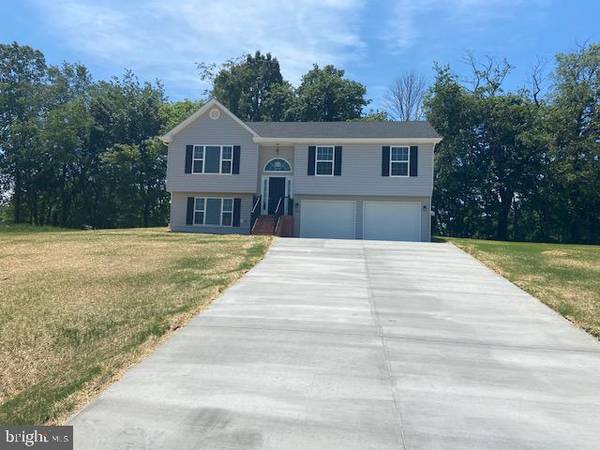 30 LILLEIGH CT, Maurertown, VA 22644