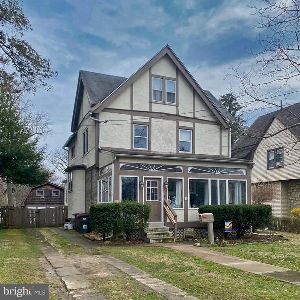 34 E ESSEX AVE, Lansdowne, PA 19050