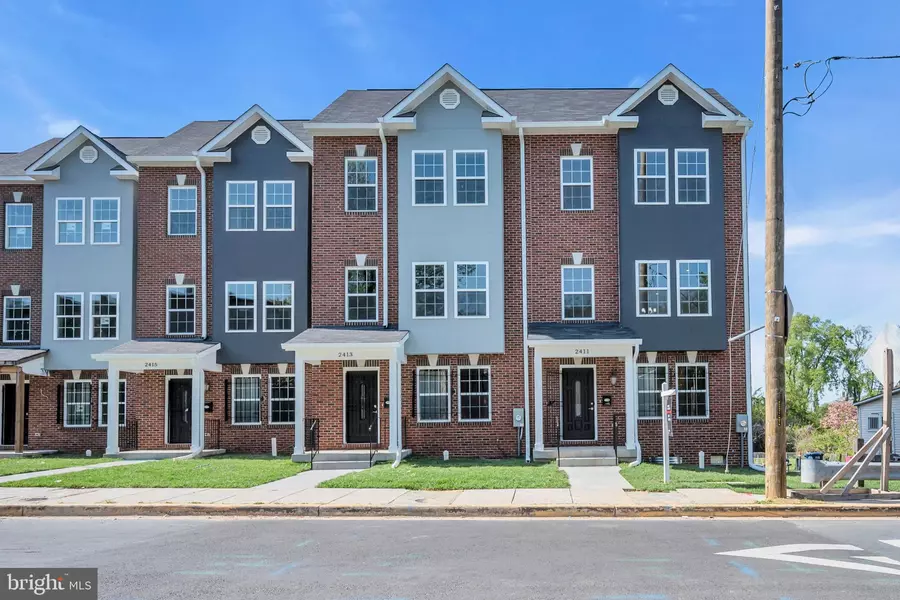 2421 ELVANS RD SE, Washington, DC 20020