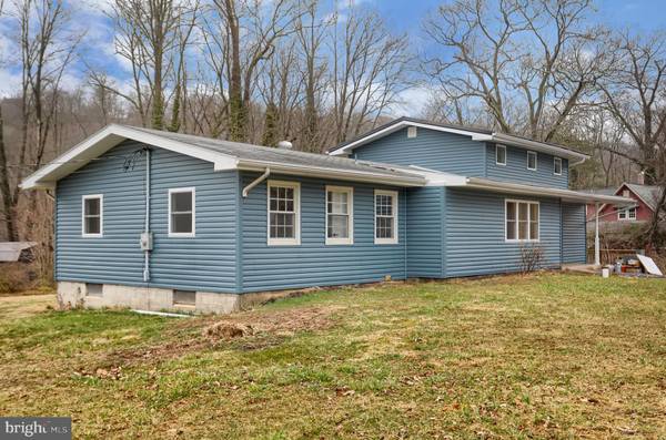 1397 BACK MAITLAND RD, Lewistown, PA 17044