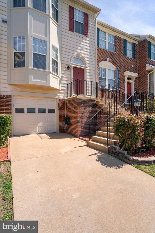 Alexandria, VA 22315,6005 KESTNER CIR