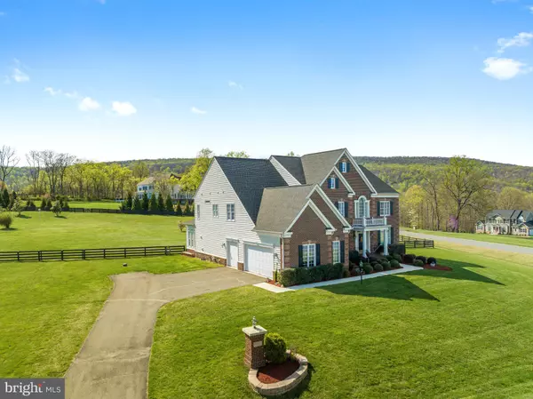 Round Hill, VA 20141,15993 FLAGSTONE CT