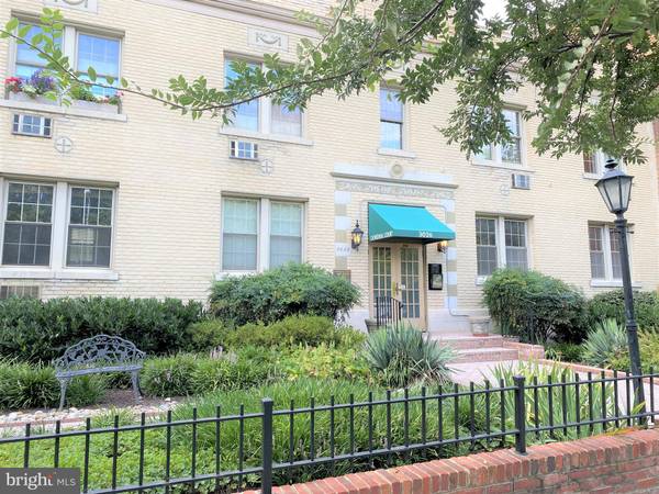 3026 WISCONSIN AVE NW #109, Washington, DC 20016