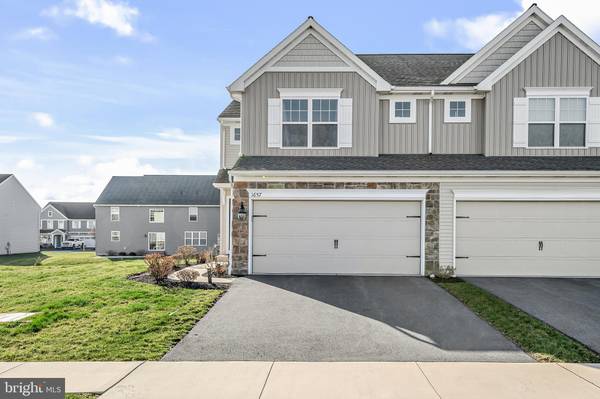 1657 HARALSON DR, Mechanicsburg, PA 17055