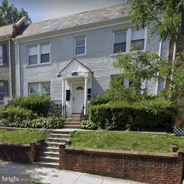 Washington, DC 20002,1251 MEIGS PL NE #2